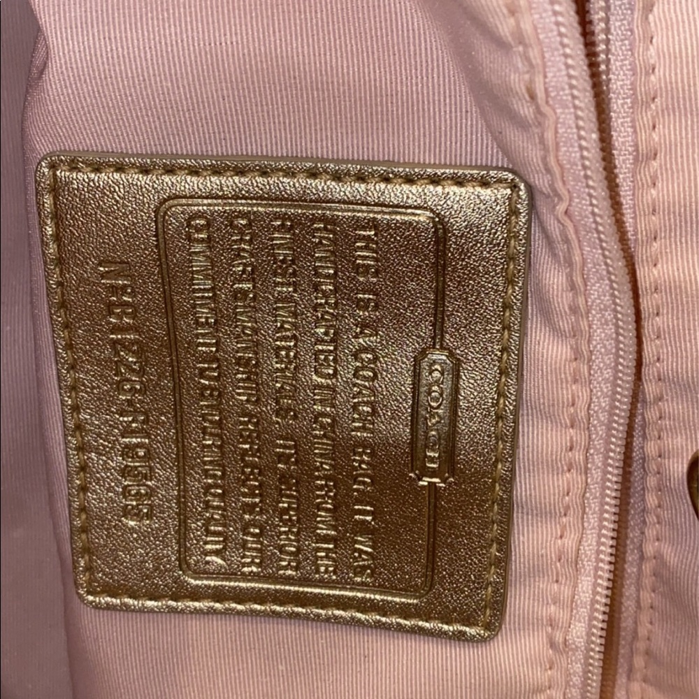 Coach tote - Picture 4 of 8